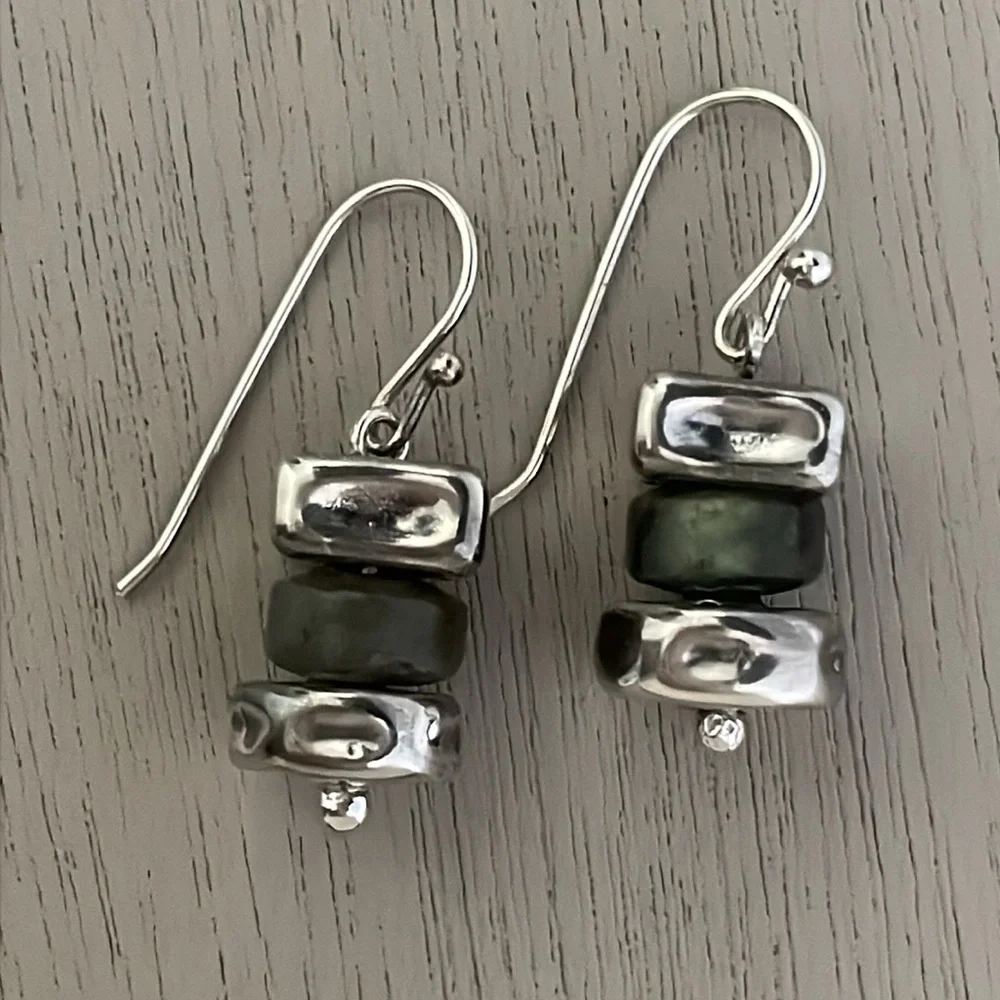 HTF Vintage Silpada Sterling Silver & Labradorite French Wire Earrings W0724